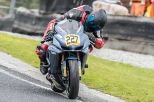 Gary Cunningham motorcycle racing at Mondello Park