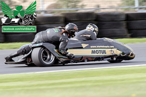 Denoria sidecar racing at Bishopscourt Circuit