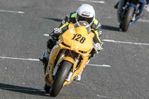 Kevin Dempsey motorcycle racing at Mondello Park