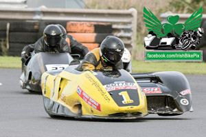 Mark Gash sidecar racing at Bishopscourt Circuit