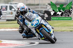 Mark Hanna motorcycle racing at Bishopscourt Circuit