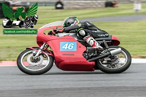 Mark Johnson motorcycle racing at Bishopscourt Circuit