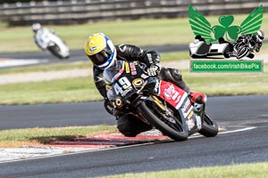 Malcolm Love motorcycle racing at Bishopscourt Circuit