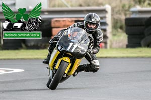 Karl Lynch motorcycle racing at Bishopscourt Circuit