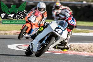 Jamie Lyons motorcycle racing at Bishopscourt Circuit