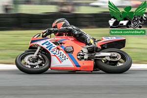 Gary McCoy motorcycle racing at Bishopscourt Circuit