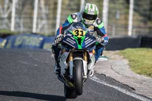 Gary O'Brien motorcycle racing at Mondello Park