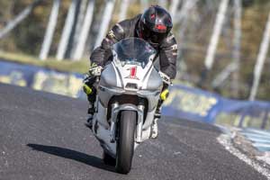 Darryl Sharkey motorcycle racing at Mondello Park