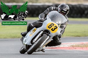 Ian Thompson motorcycle racing at Bishopscourt Circuit