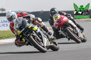 Darryl Anderson motorcycle racing at Bishopscourt Circuit