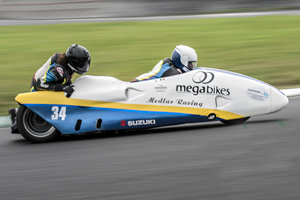 Siobhan Ardener sidecar racing at Mondello Park