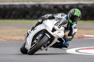 Cathal Berrill motorcycle racing at Bishopscourt Circuit