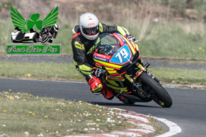 Vinny Brennan motorcycle racing at Kirkistown Circuit