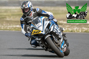 Lee Chambers motorcycle racing at Bishopscourt Circuit