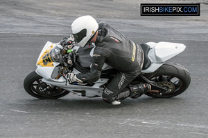 Sean Connolly motorcycle racing at Mondello Park