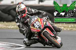 Barry Davidson motorcycle racing at Bishopscourt Circuit