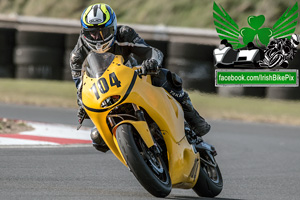 Alan Duffy motorcycle racing at Bishopscourt Circuit