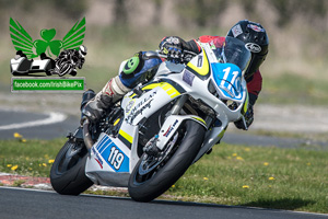 Kris Duncan motorcycle racing at Kirkistown Circuit