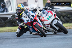 Jack Ferris motorcycle racing at the Sunflower Trophy, Bishopscourt Circuit