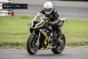 Mark Gillan motorcycle racing at Mondello Park