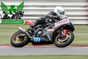 Michael Gillan motorcycle racing at Bishopscourt Circuit