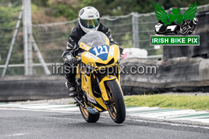 Michael Gillan motorcycle racing at Mondello Park