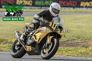 Niall Gillick motorcycle racing at Mondello Park