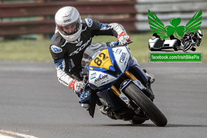 Alan Graham motorcycle racing at Bishopscourt Circuit