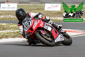 Barry Graham motorcycle racing at Bishopscourt Circuit