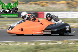 Stuart Halliday sidecar racing at Bishopscourt Circuit