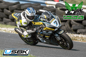 Jonathan Harvey motorcycle racing at Kirkistown Circuit