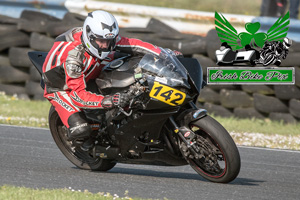 Adrian Heraty motorcycle racing at Kirkistown Circuit
