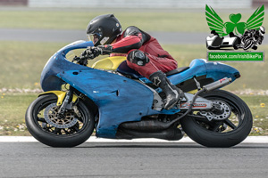 Joe Holmes motorcycle racing at Bishopscourt Circuit