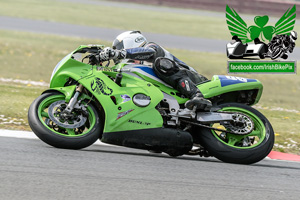 Luke Houston motorcycle racing at Bishopscourt Circuit