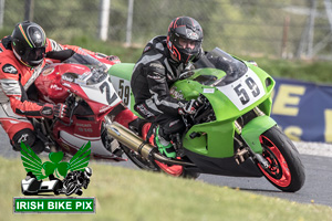 Alan Hunter motorcycle racing at Mondello Park