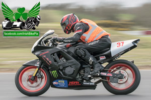 Colin Irwin motorcycle racing at Bishopscourt Circuit
