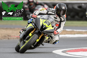 Gary Jordan motorcycle racing at Bishopscourt Circuit