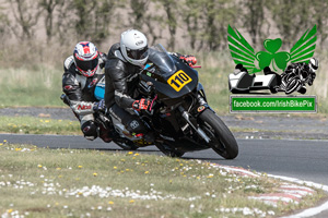 Robert Kelly motorcycle racing at Kirkistown Circuit