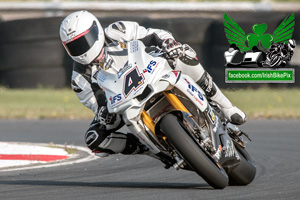 Gerard Kinghan motorcycle racing at Bishopscourt Circuit