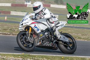 Gerard Kinghan motorcycle racing at Bishopscourt Circuit