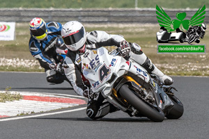 Gerard Kinghan motorcycle racing at Bishopscourt Circuit