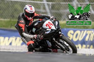 Eoin Leavy motorcycle racing at Mondello Park