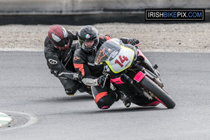 Seamus Lee motorcycle racing at Mondello Park