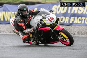 Seamus Lee motorcycle racing at Mondello Park