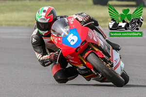 Marty Lennon motorcycle racing at Bishopscourt Circuit