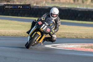 Karl Lynch motorcycle racing at the Sunflower Trophy, Bishopscourt Circuit