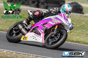 Nicole Lynch motorcycle racing at Kirkistown Circuit