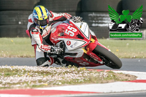 Donald MacFadyen motorcycle racing at Bishopscourt Circuit