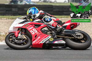 Donald MacFadyen motorcycle racing at Bishopscourt Circuit