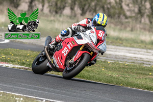 Donald MacFadyen motorcycle racing at Kirkistown Circuit